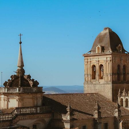 Casa Rural Los Naranjo Jerez De Los Caballeros Bagian luar foto